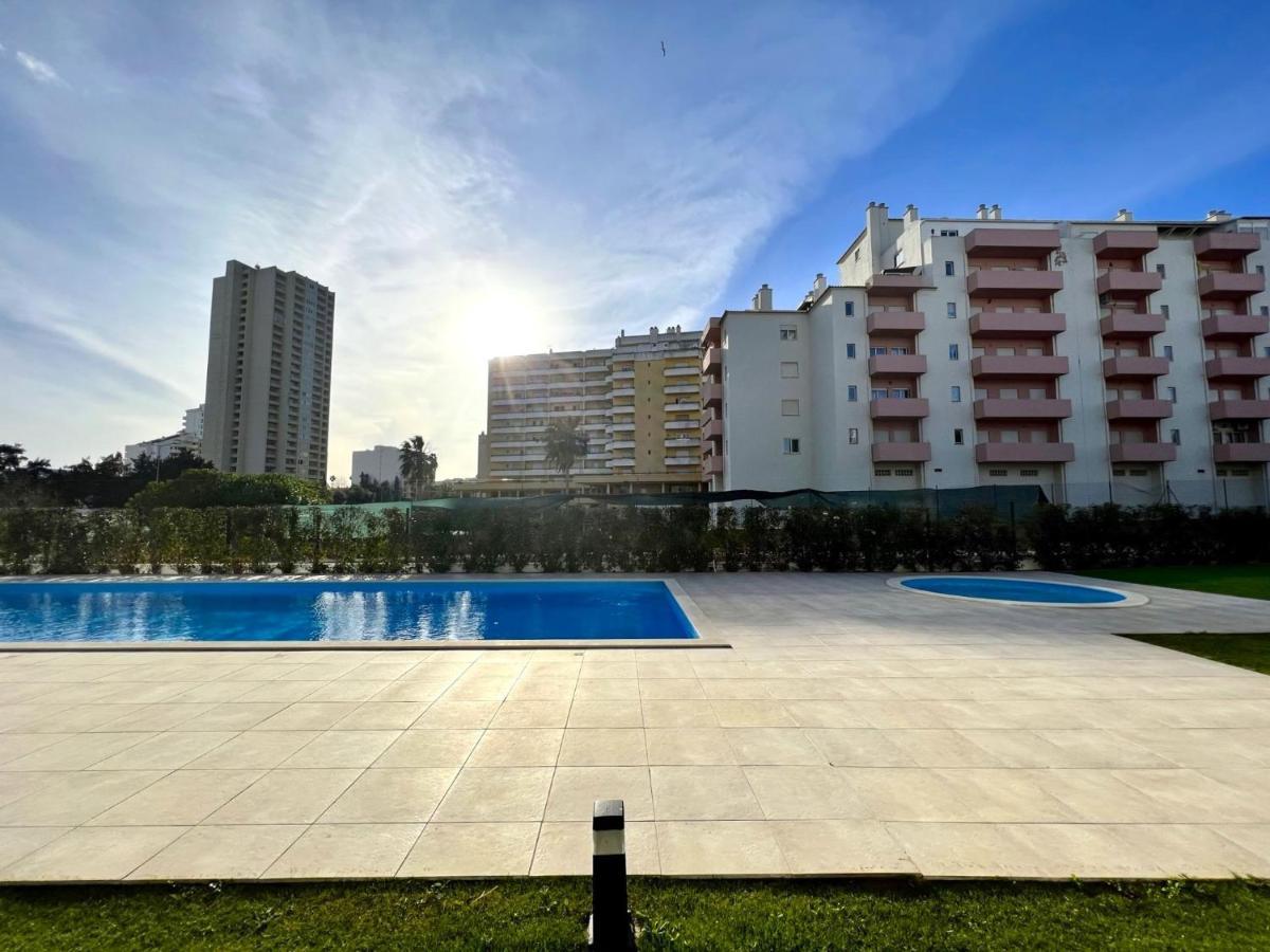 شقة Praia Da Rocha Twins 2 With Pool By Homing بورتيماو المظهر الخارجي الصورة